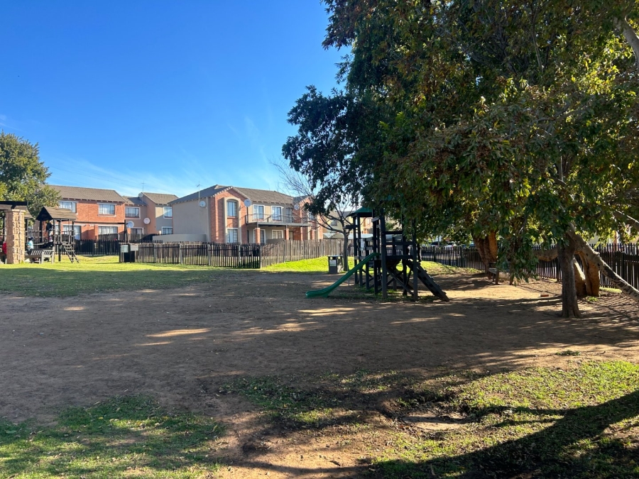 3 Bedroom Property for Sale in Hillside Free State